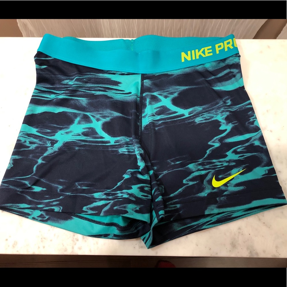 NIKE PRO SHORTS 🔥